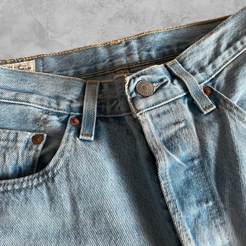 Levi's 501 Vintage Denim – Light Wash