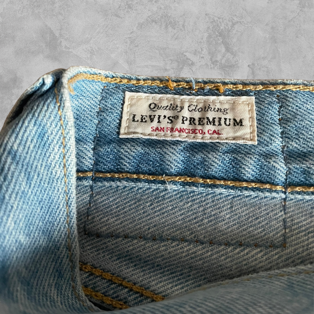 Levi's 501 Vintage Denim – Light Wash
